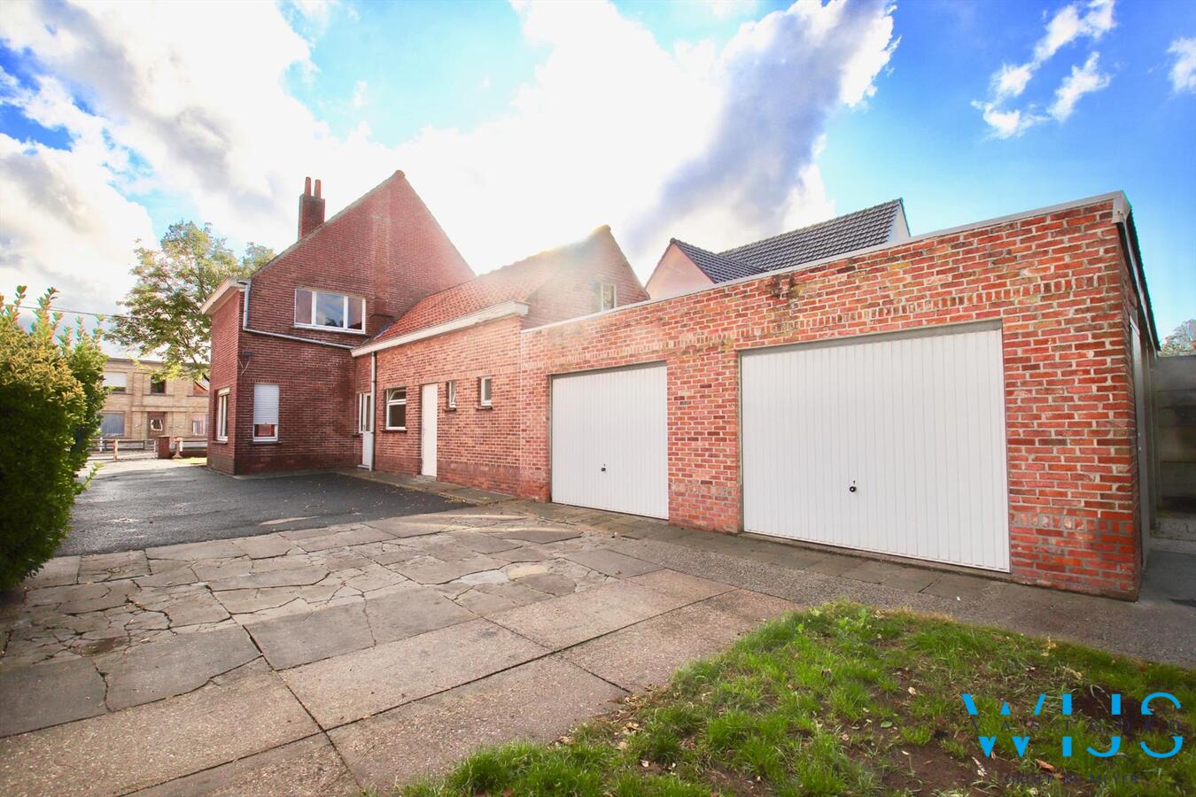 Te renoveren woonhuis op een mooi perceel van 870m² te ERTVELDE! 