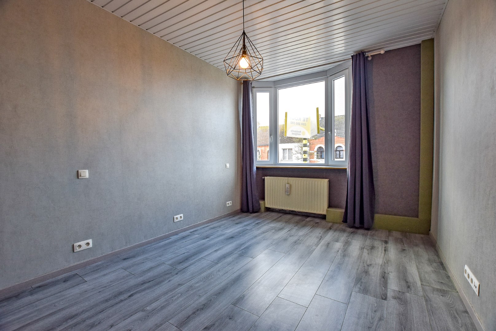 Ruime rijwoning op 271m² met 3 slaapkamers te Adinkerke (De Panne)! 
