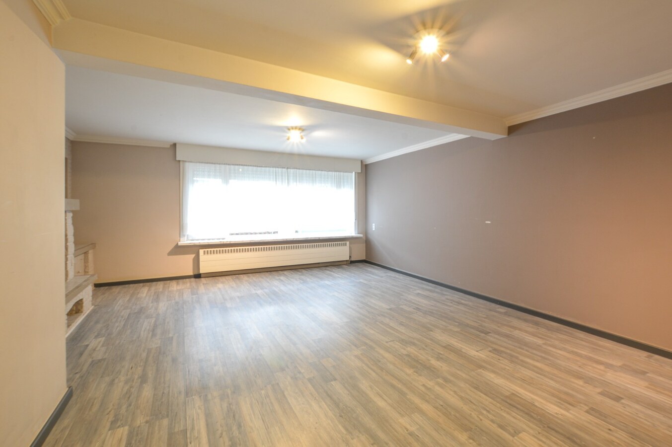 Te koop gebouw - Oudenburg
