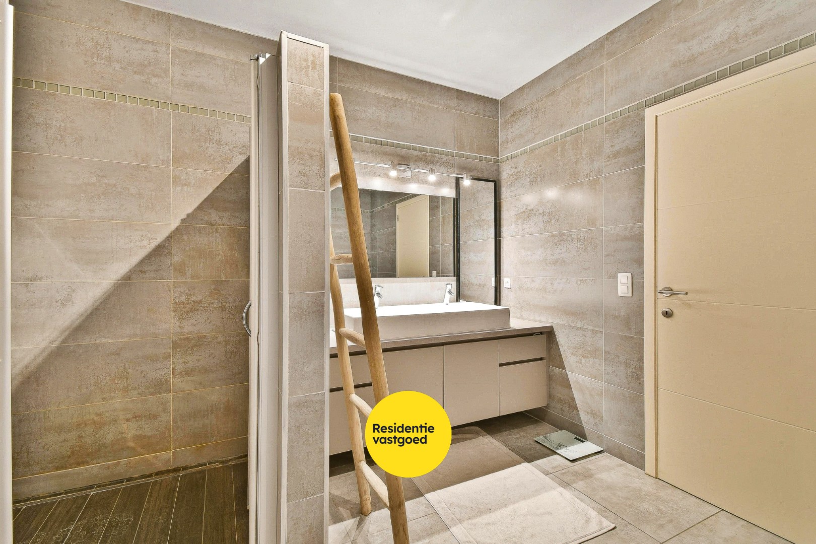Instapklare en alleenstaande bungalowwoning 