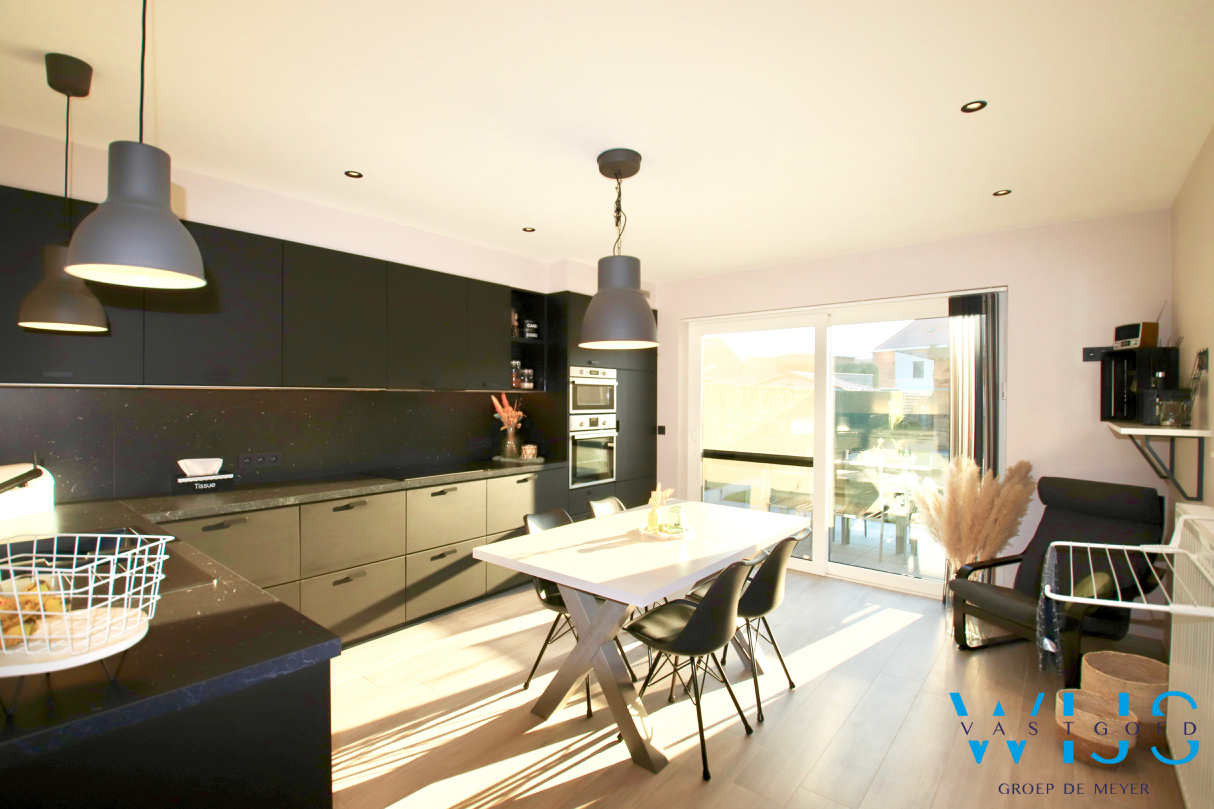 Enorm gezellig woonhuis op toplocatie in Assenede ! 