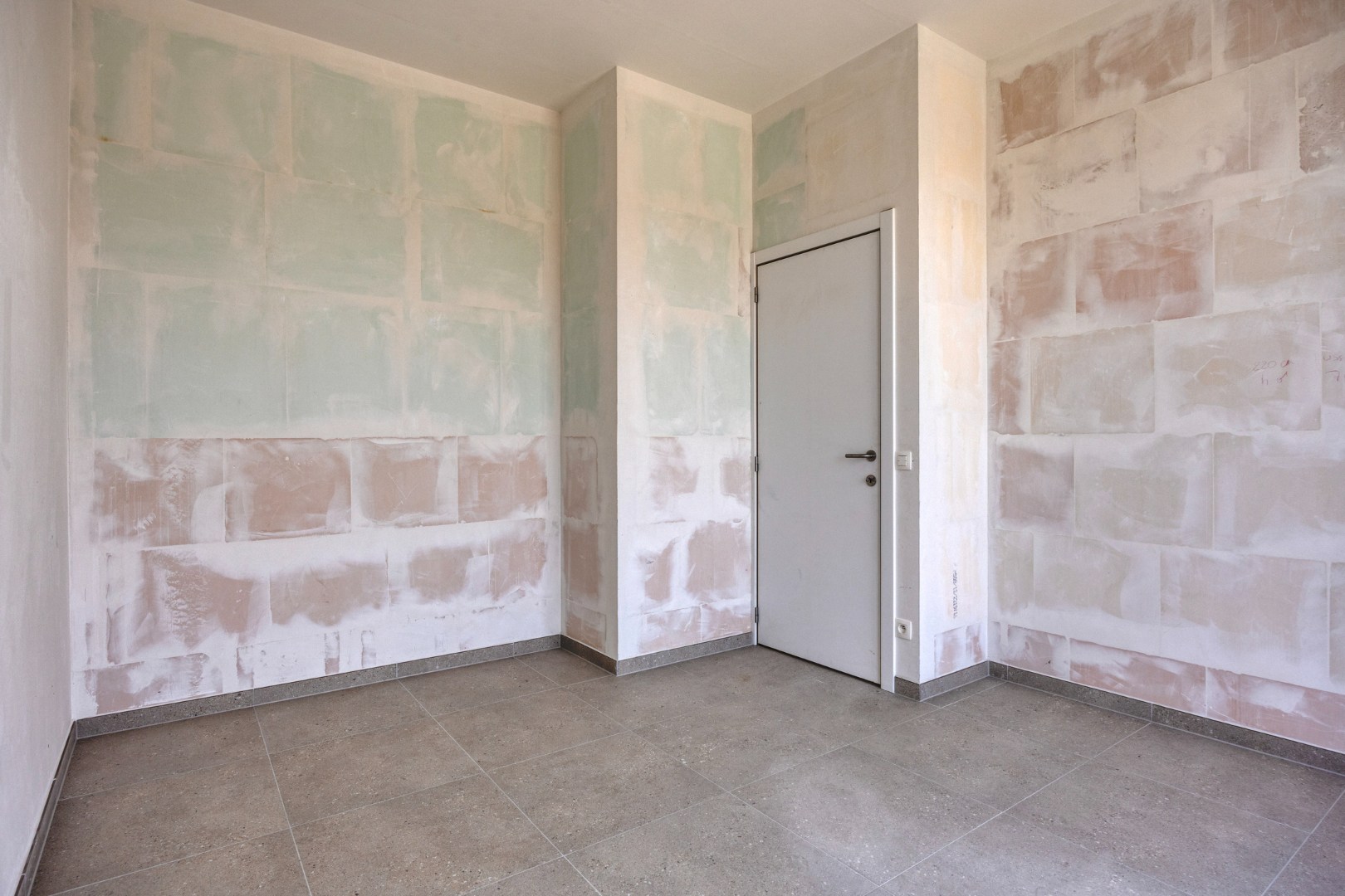 Prachtig nieuwbouw dakappartement in het centrum van Geel 