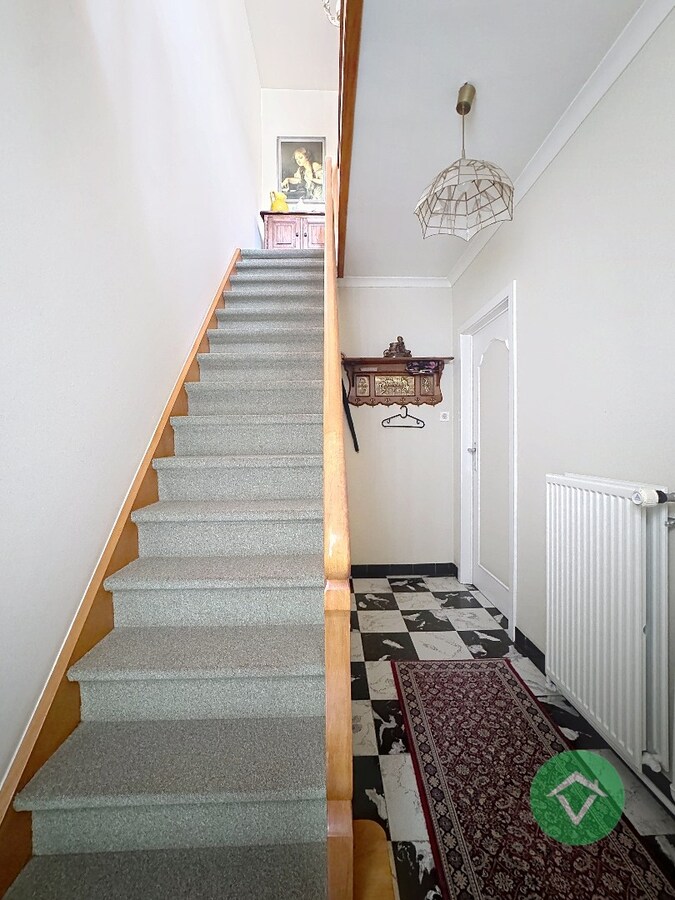 Woning met 3 slaapkamers en garage te Eernegem 