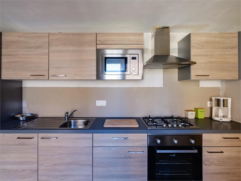 Instapklare, ruime half-open bebouwing in groene residentiële wijk te Evergem 