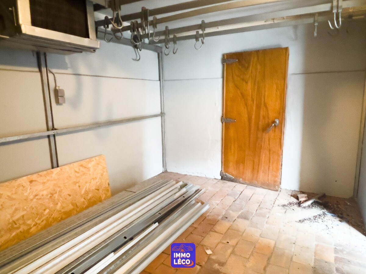 Entrepôt/Espace de stockage dans le centre-ville ! 