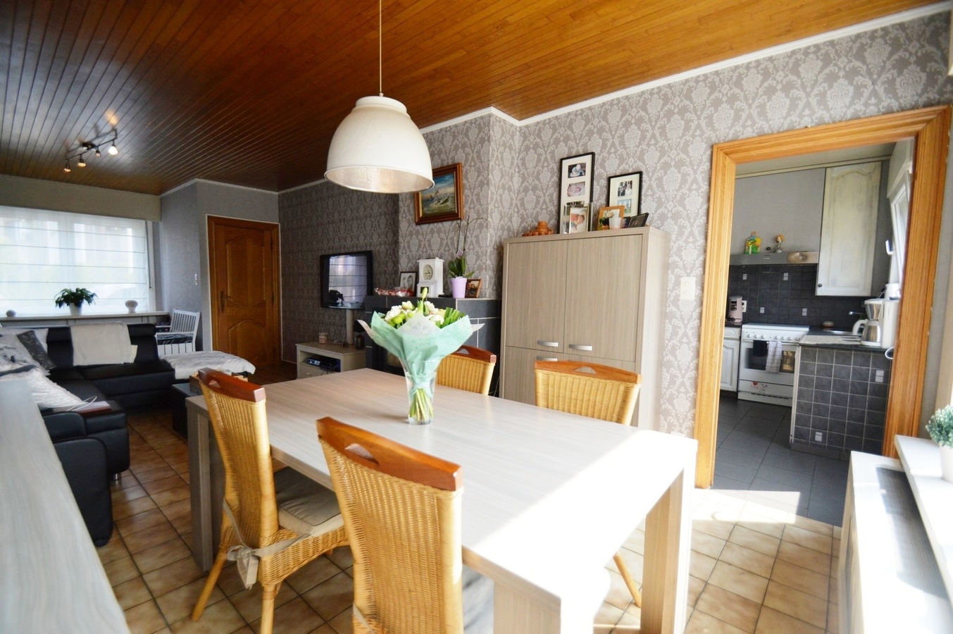 Instapklare gezinswoning met tuin en achteruitgang - Zeebrugge 