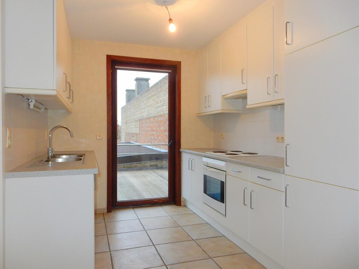 Gezellig ruim 2 slaapkamerappartement met ruim terras 