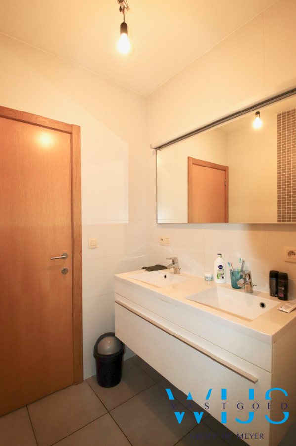 Leuk 2 slaapkamerappartement met staanplaats te ERTVELDE / RIEME ! 