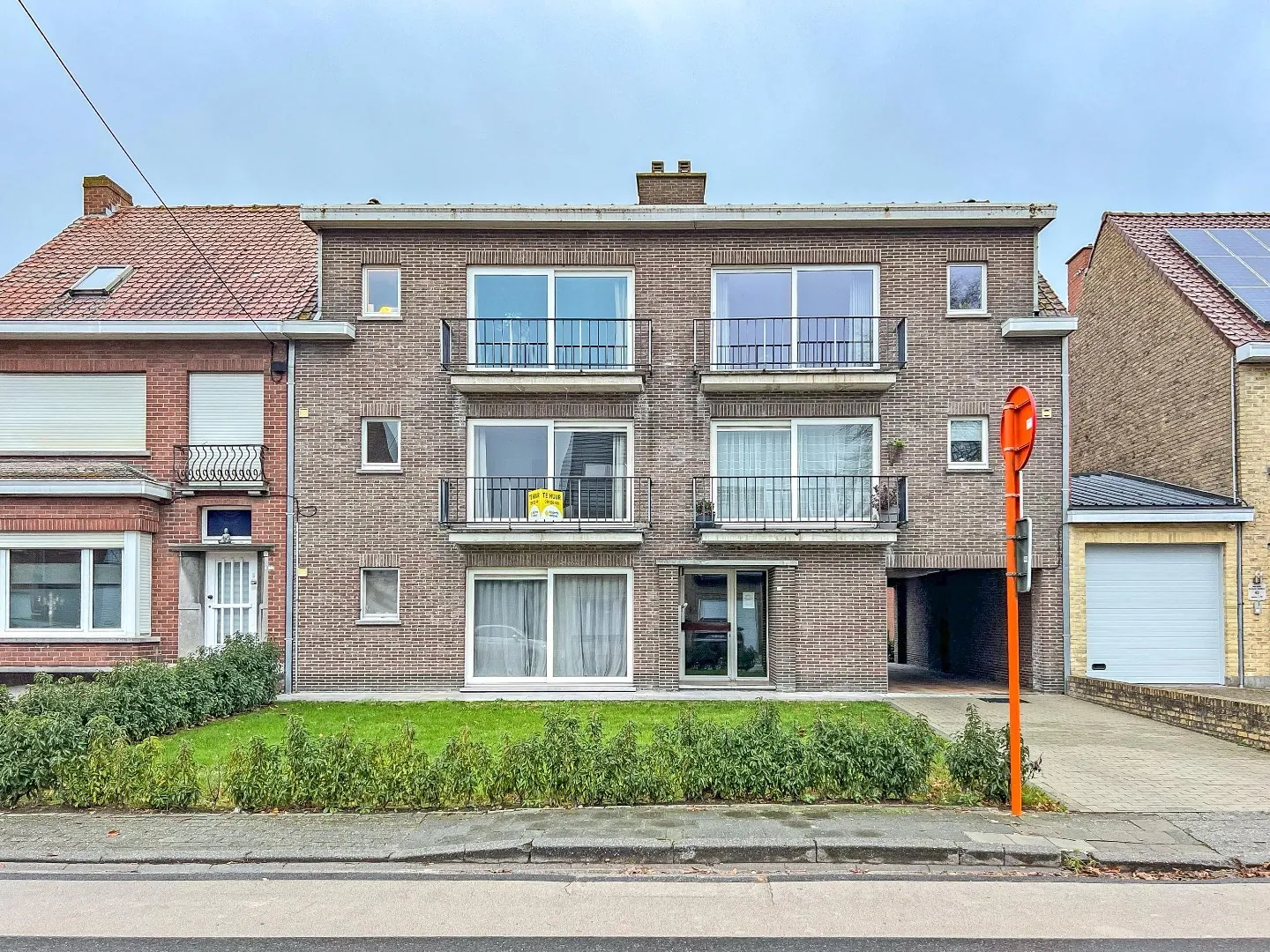 Appartement 77m² + 5m² terras met 2 slaapkamers te Diksmuide.