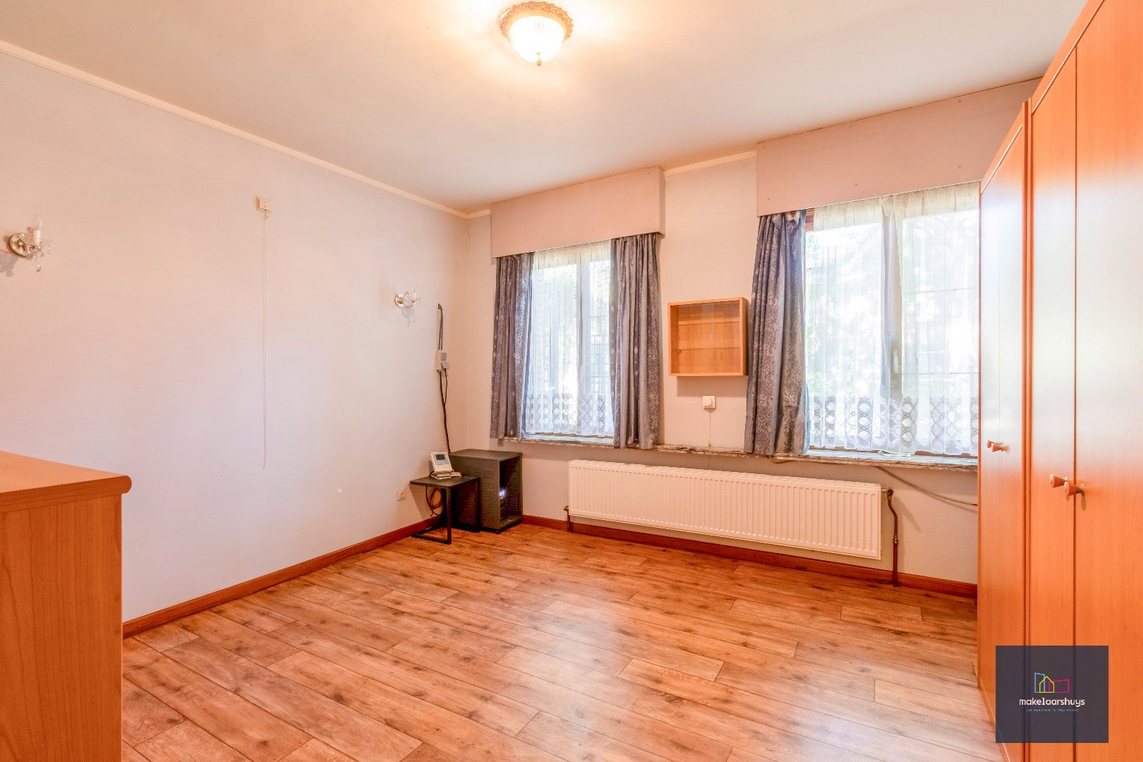 Rustig gelegen ruime bungalow met dubbele garage in Drongen 