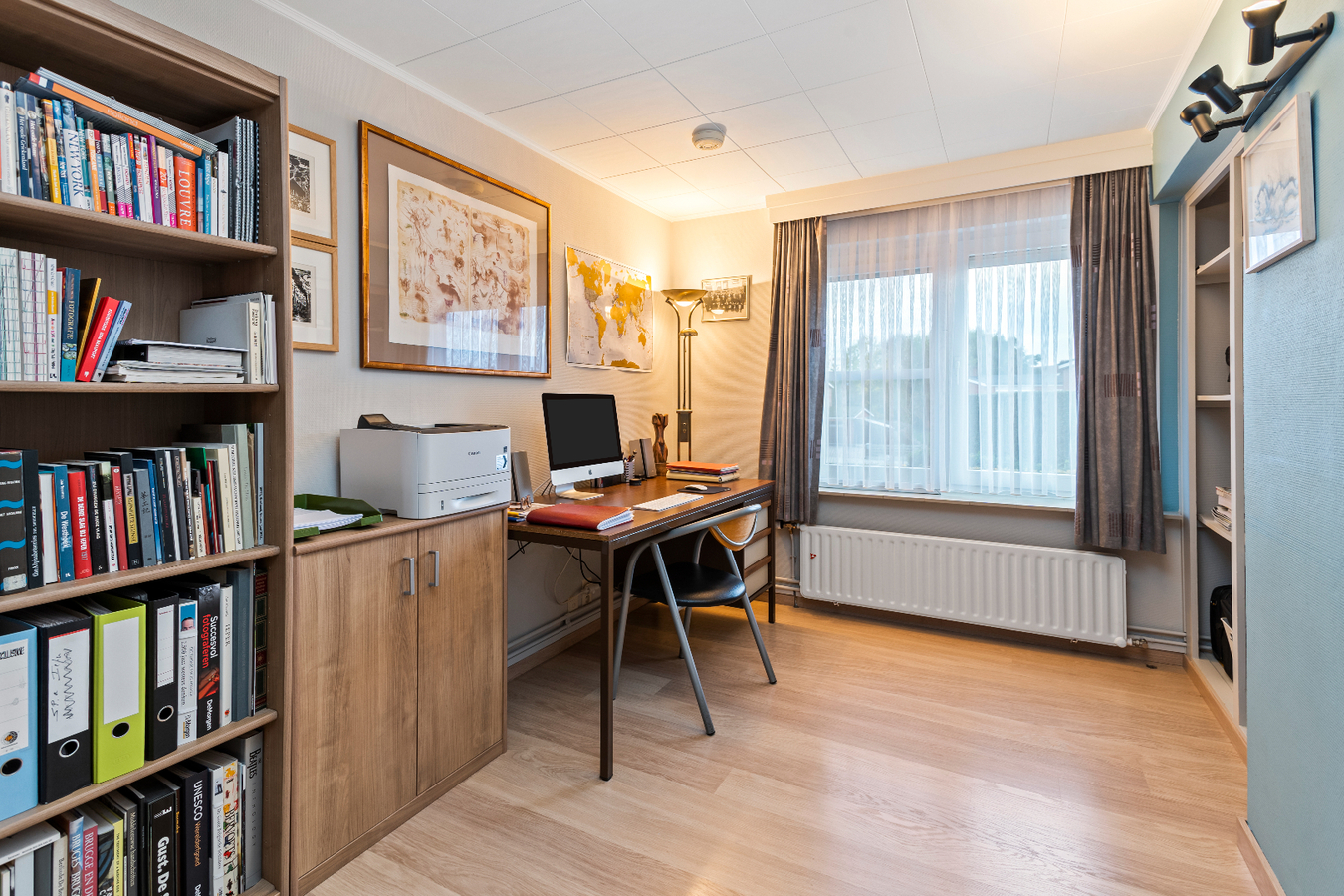 Tot in de puntjes afgewerkte woning in een doodlopende straat 