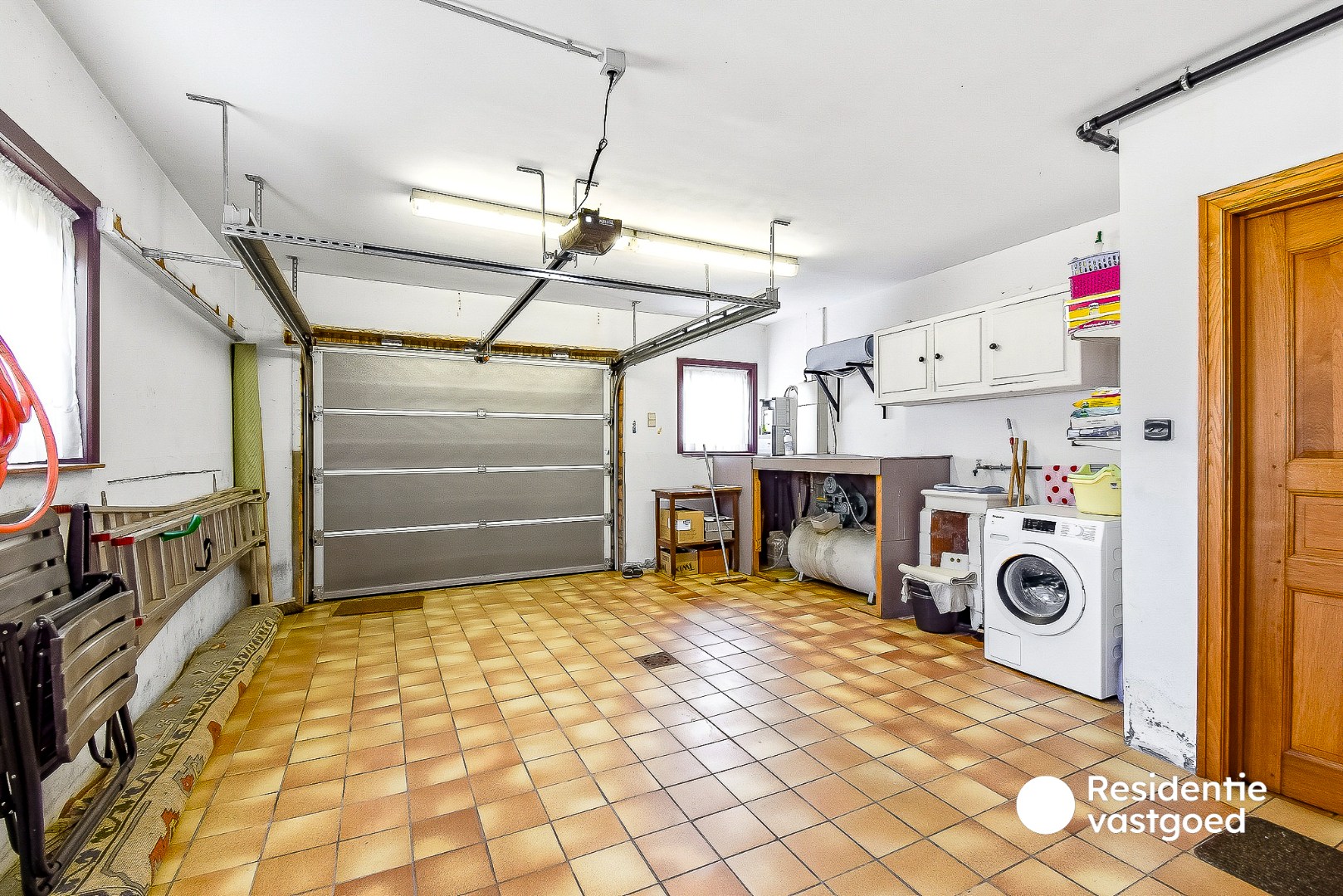 Ruime villa met 4 slaapkamers 
