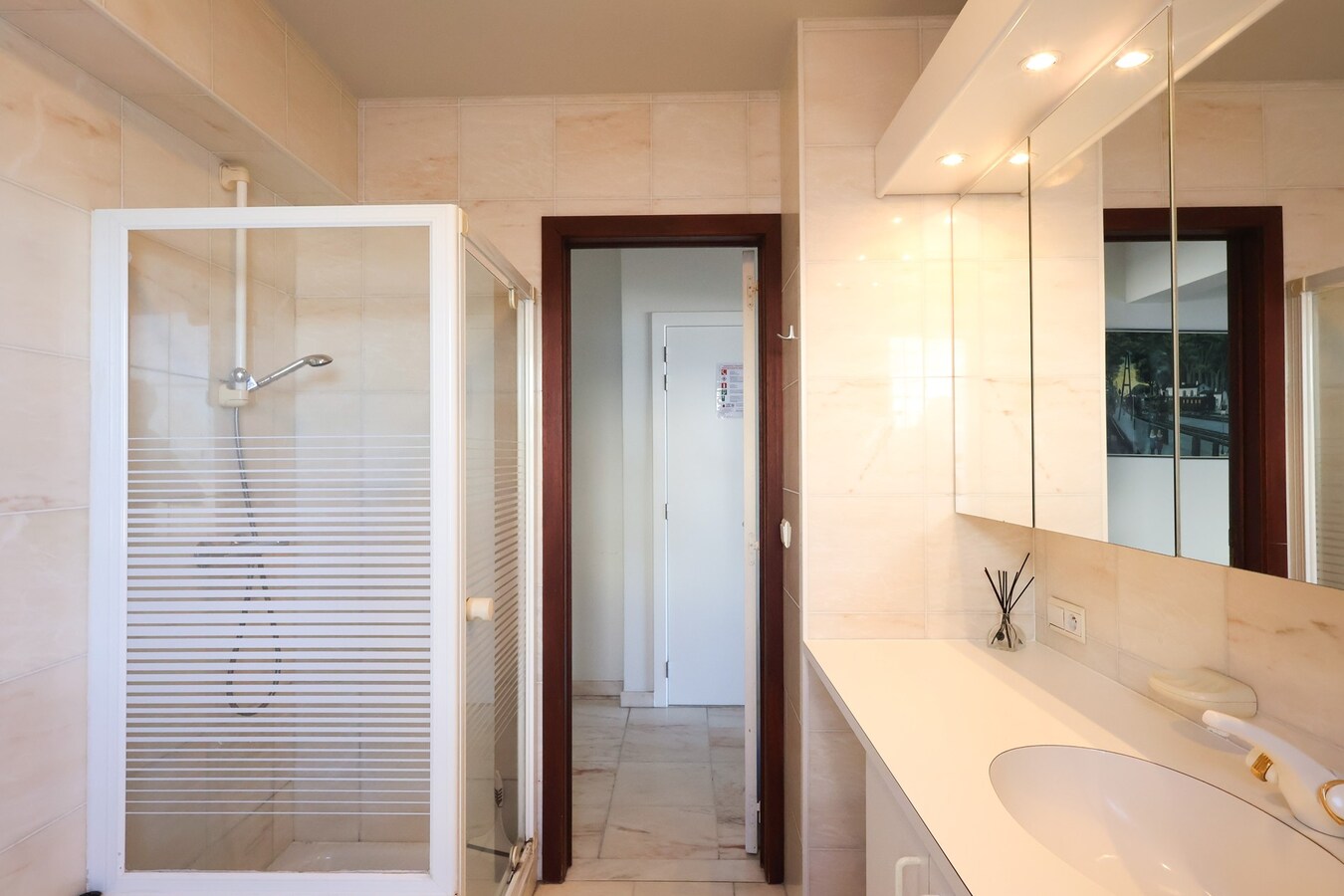 App. mit 3 Schlafzimmer 