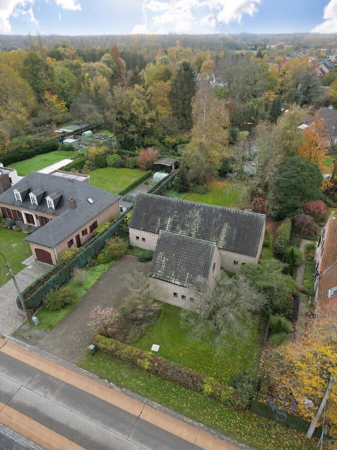 Knappe villa in 't groene Schelderode (EPC van 216 !). 