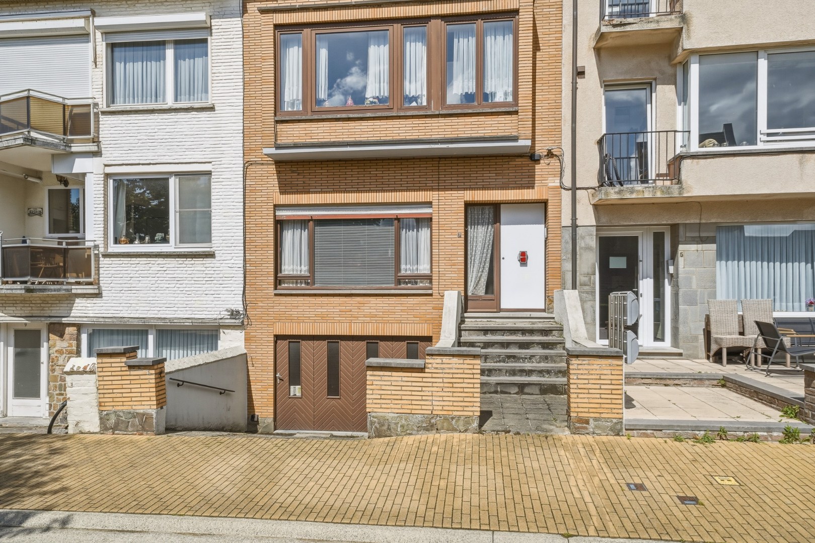 Ruime woning met garage en veel mogelijkheden te Mariakerke (Oostende) 