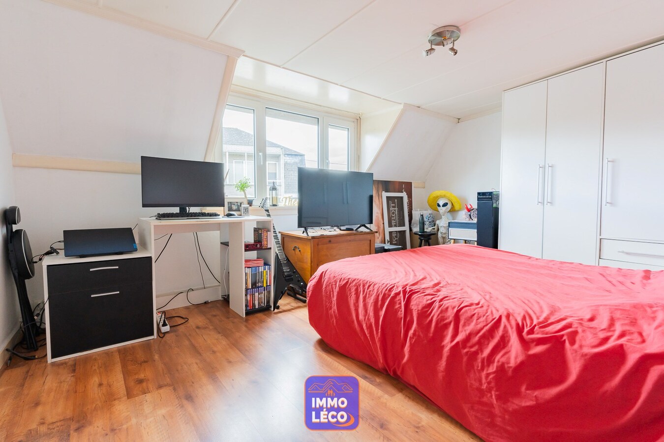 Maison 3 façades avec jardin, proche du parc, idéal invest ! 