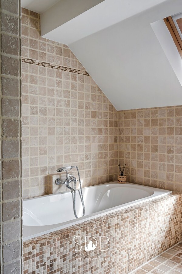 Prachtige landelijke hoeve woning met gezinstuin en graslanden op 1hectare 