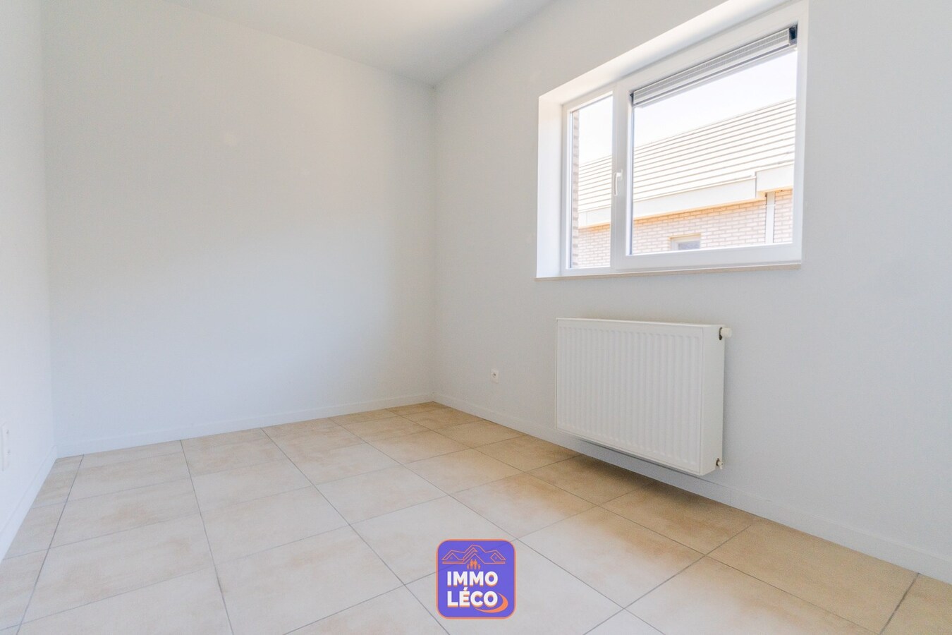 Construction récente avec jardin et parking privatif sécurisé, CENTRE-VILLE ! 