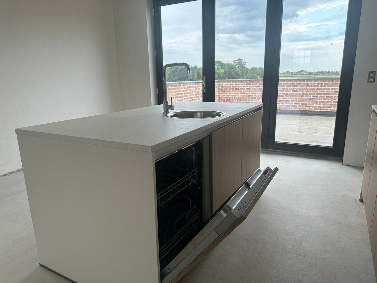 Nieuw duplex appartement met 3 slpks. en terras van 31 m² 