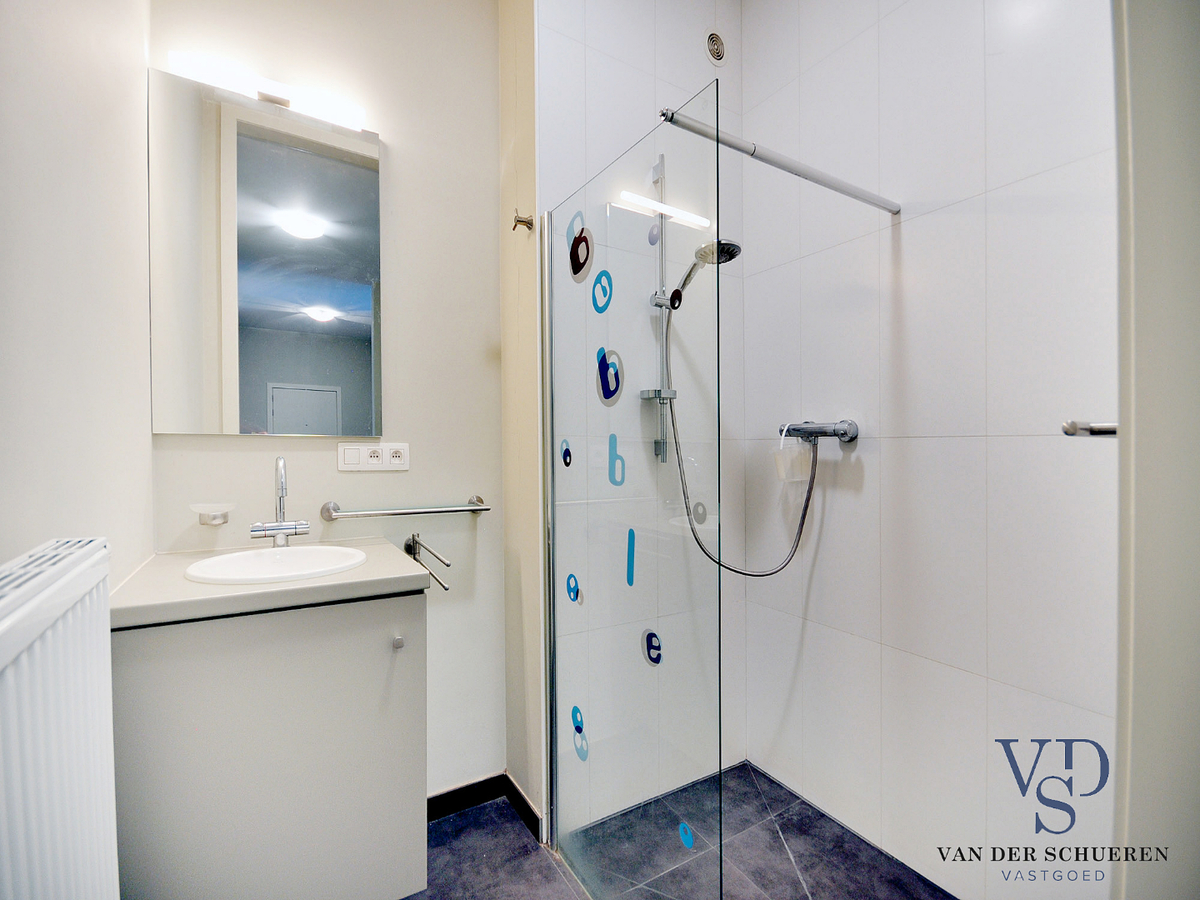 Prachtig gelijkvloers appartement in de exclusieve park-residentie Park te Poldere. 