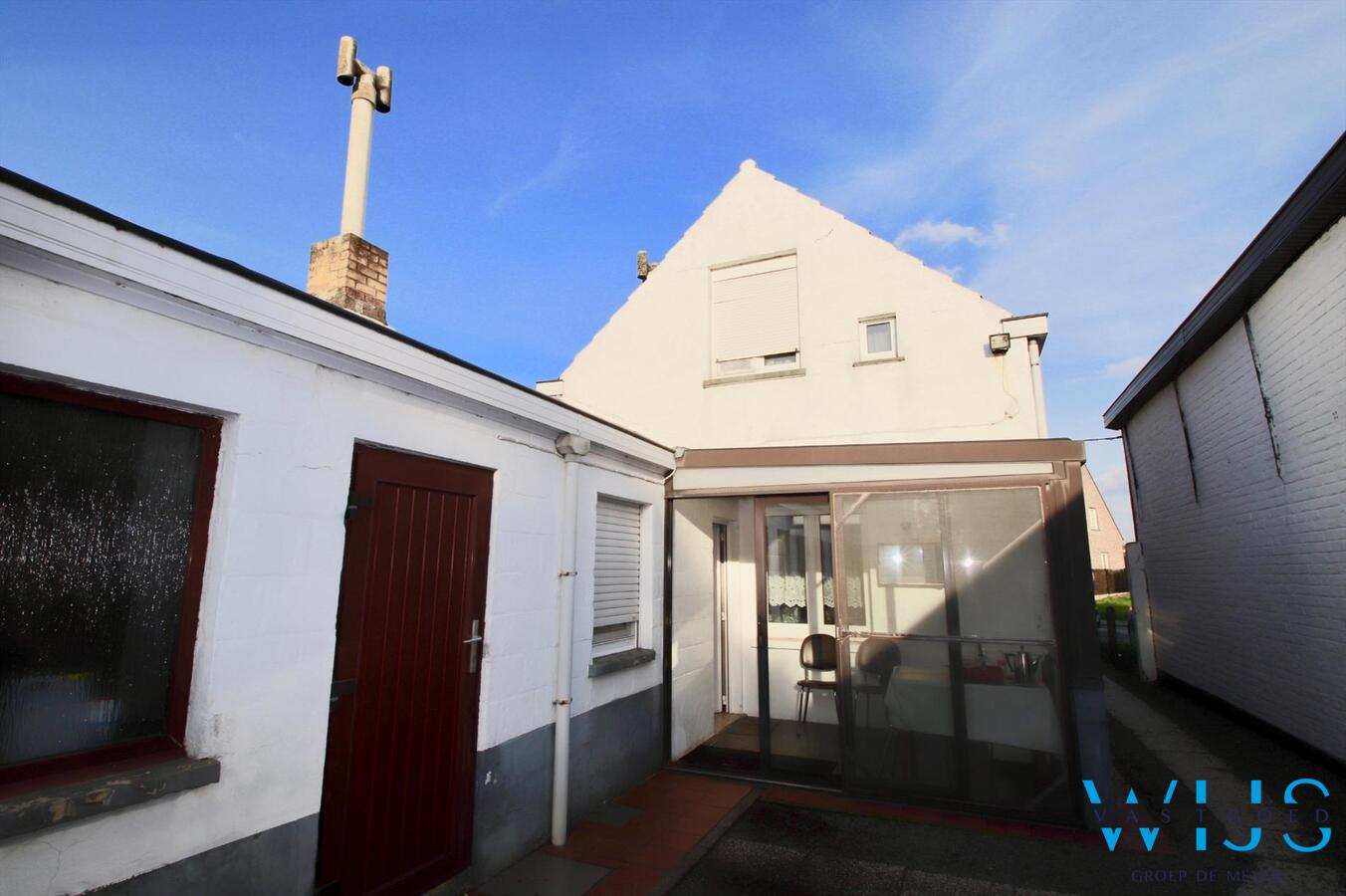 Te renoveren woning op een zonnig perceel van 760 vierkante meter te BELZELE! 