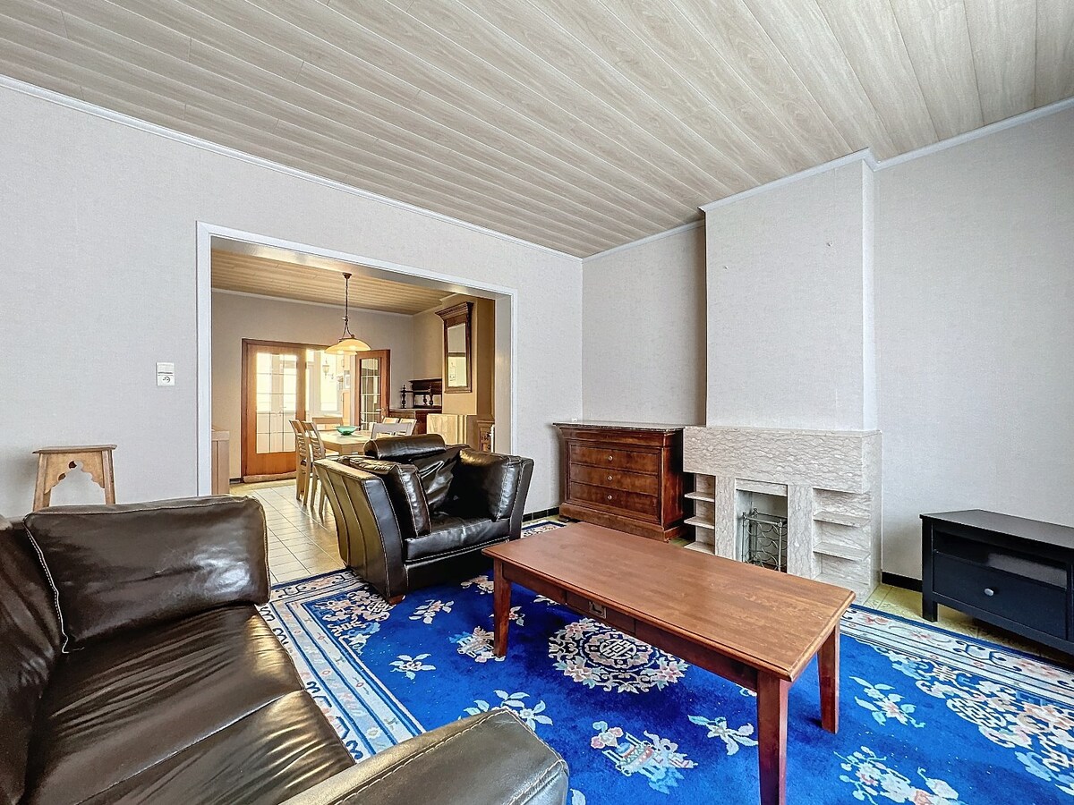 Centraal gelegen, instapklare woning met tuin te Lembeek 