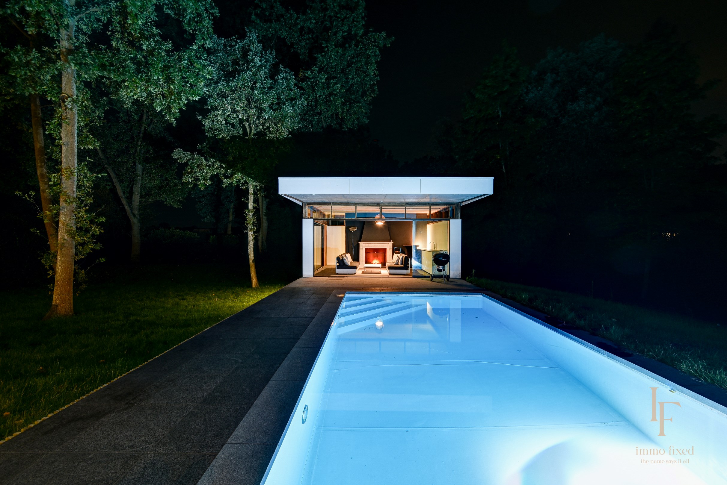 Luxe villa met 4 SLKS en praktijkruimte te SCHILDE! 