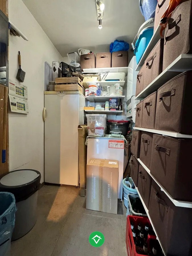 Prachtig appartement met 2 slaapkamers garage en groot terras te Leke 