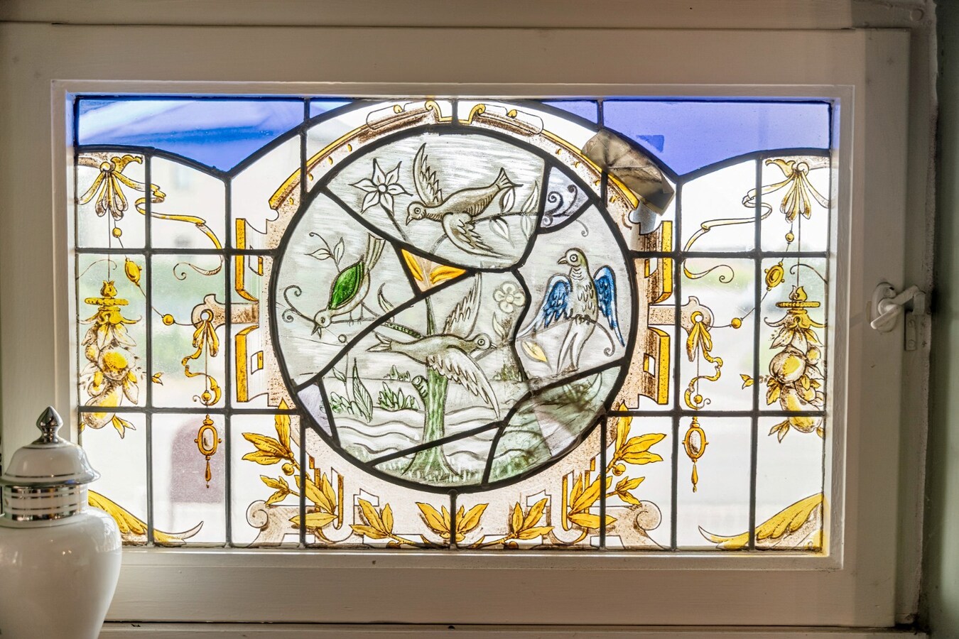 Halfvrijstaande gezinswoning op een ruim perceel van 13a80ca op wandelafstand van het centrum van Opoeteren! 