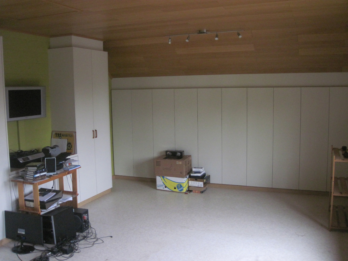 Ruime villa nabij 't Peerdeken. 