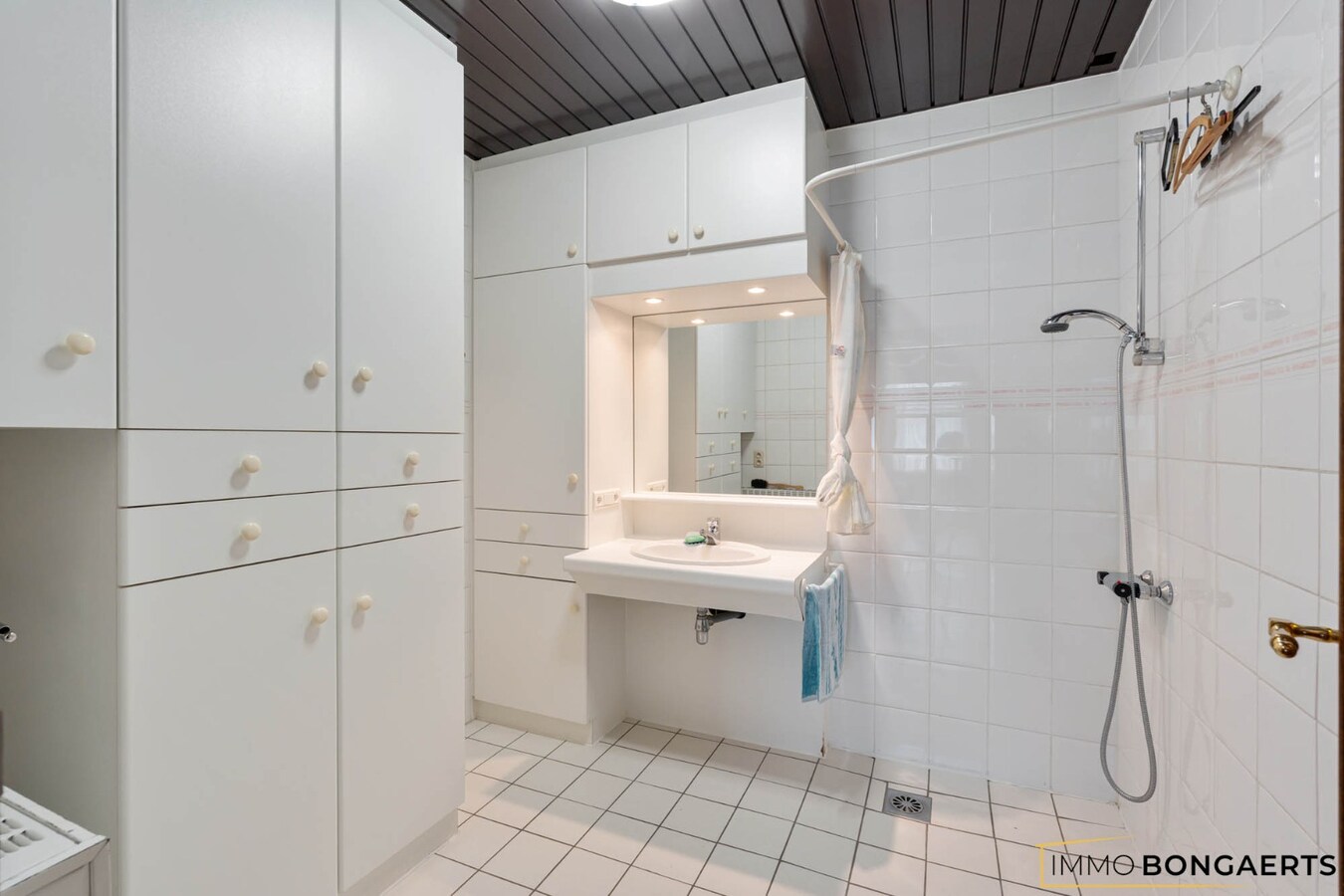 Ruime gelijkvloerse woning 