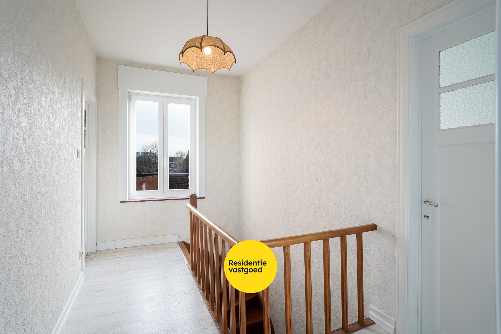 Zeer mooi onderhouden woning in het centrum van Aartrijke 