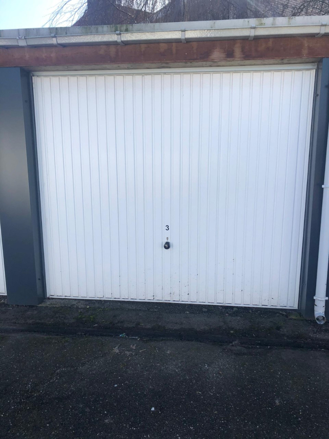 Verhuurd garage - Geel
