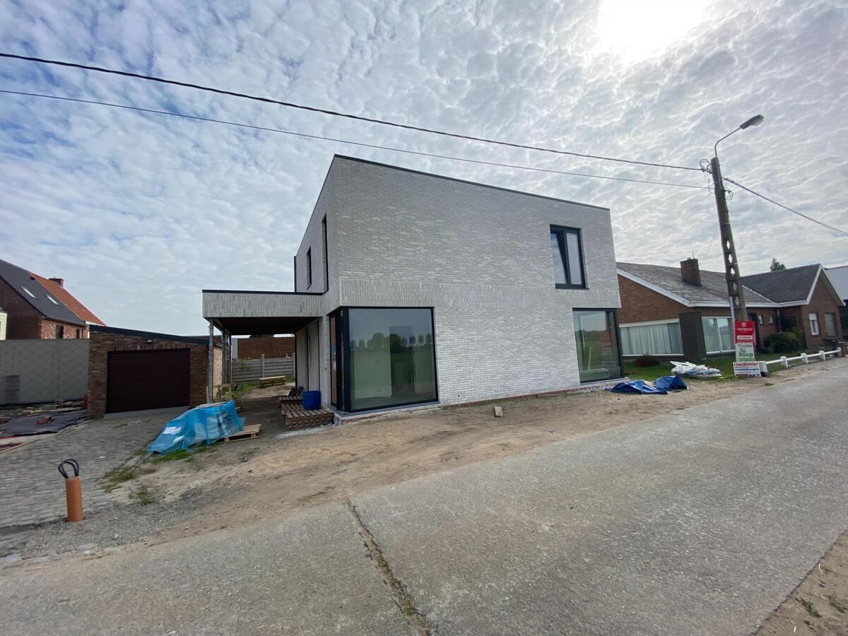 Vrijstaande nieuwbouwwoning met landelijke vergezichten 