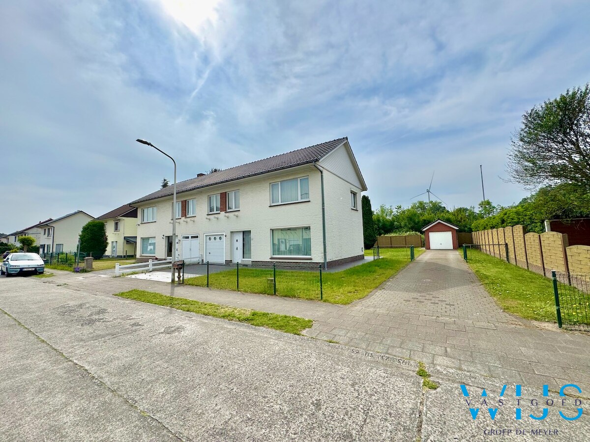 Ideale gezinswoning met 4 slaapkamers te Zelzate ! 