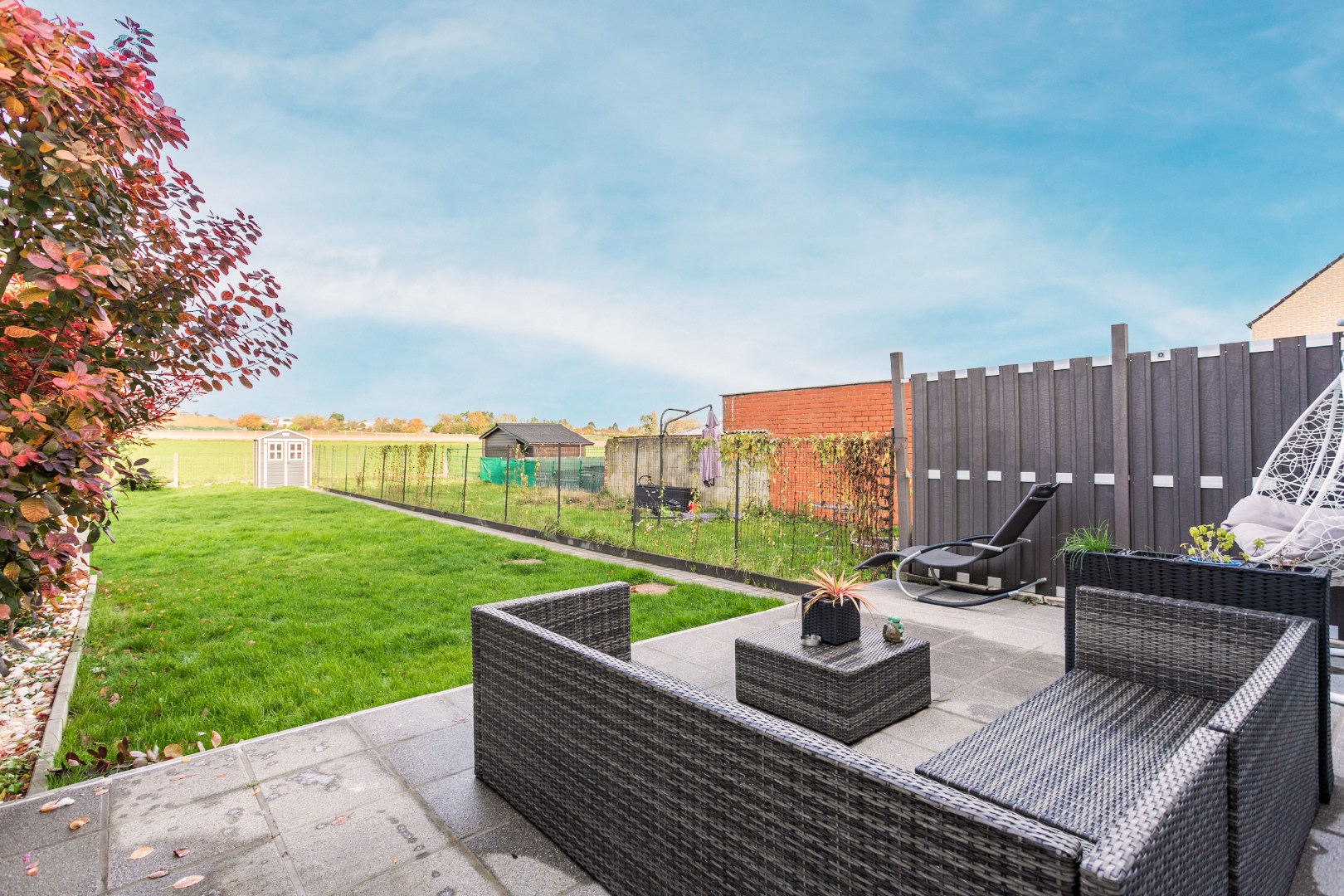 Instapklare woning met 4 slpk, tuin en parking 