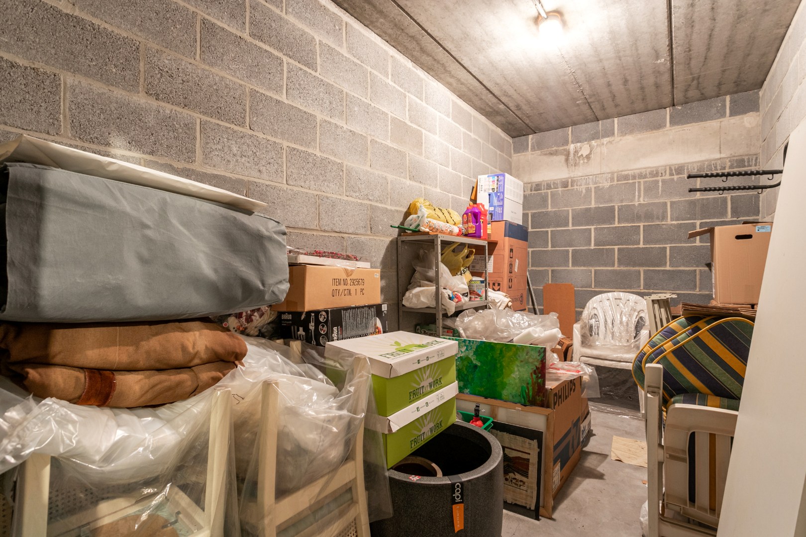 Instapklaar appartement met 2 slaapkamers, 2 balkons en autostaanplaats 