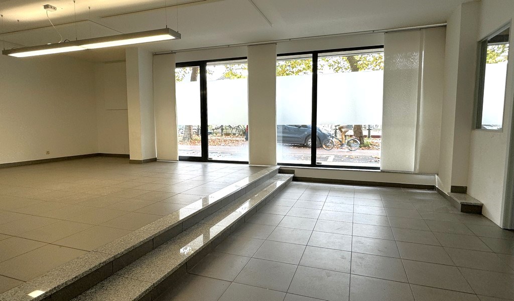 Rustig gelegen kantoren te huur vlakbij centrum Gent