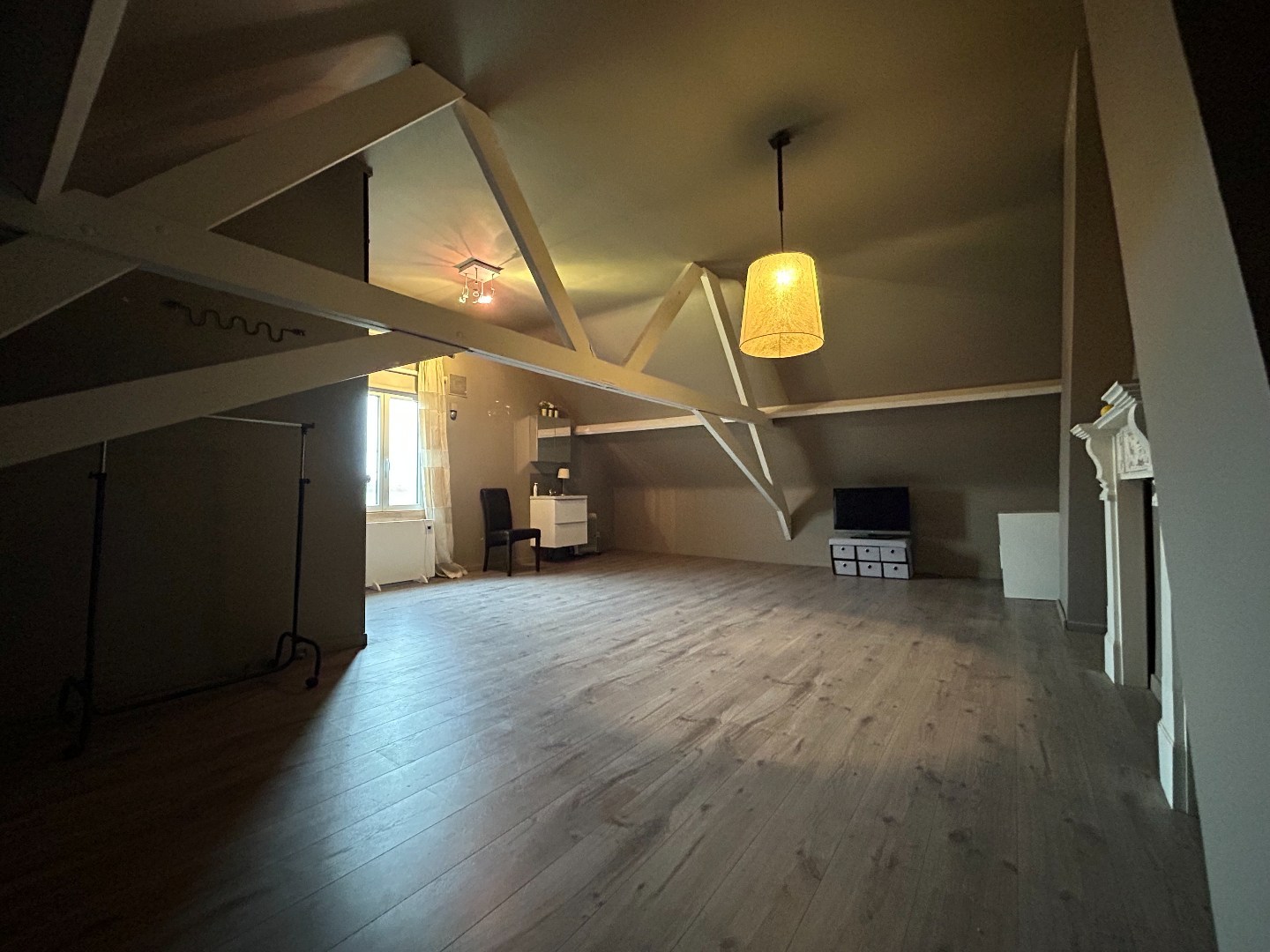 Ruime woning met garage en tuin op 522m² 