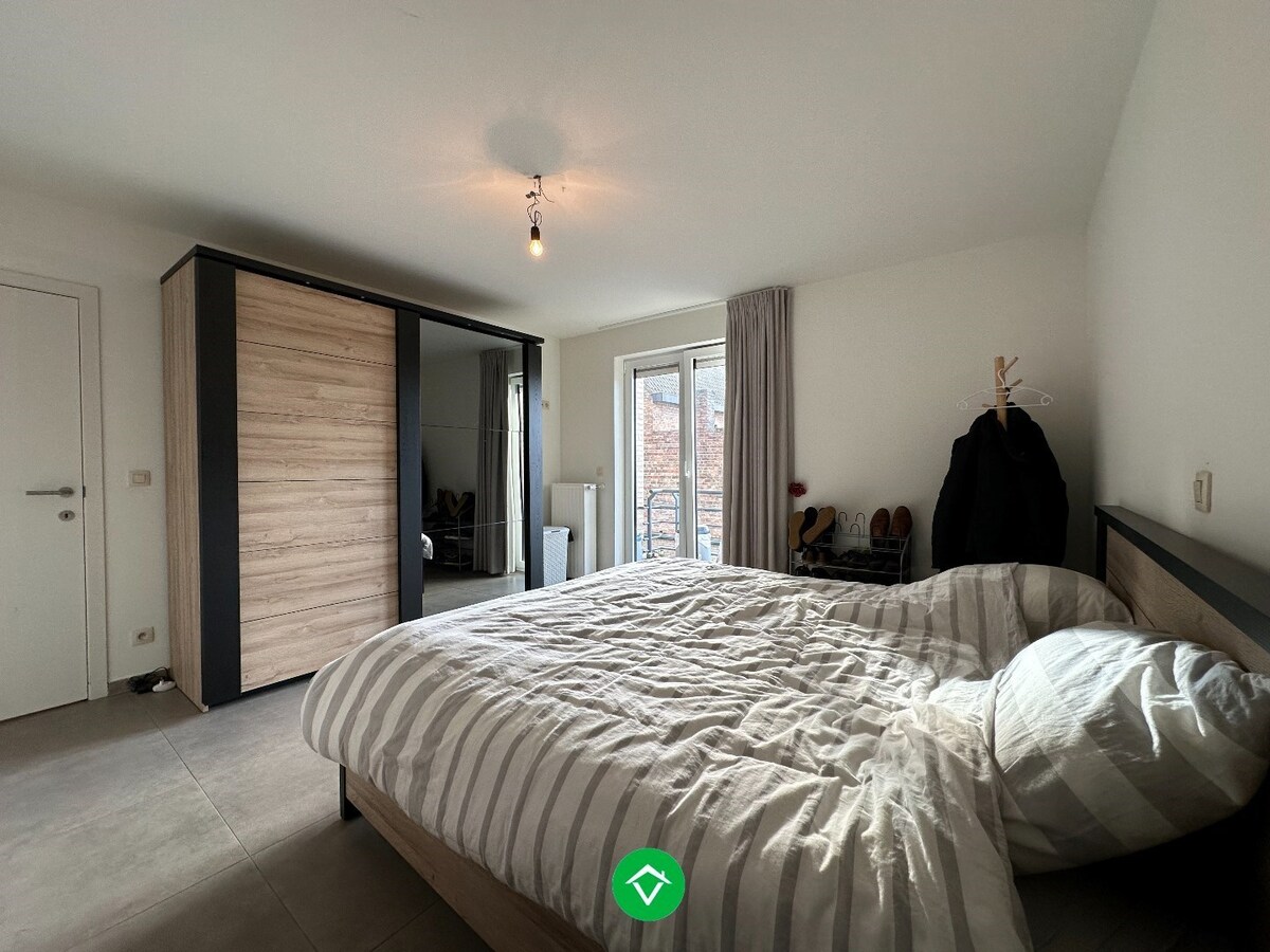 Instapklaar appartement met autostaanplaats te huur in Koekelare 