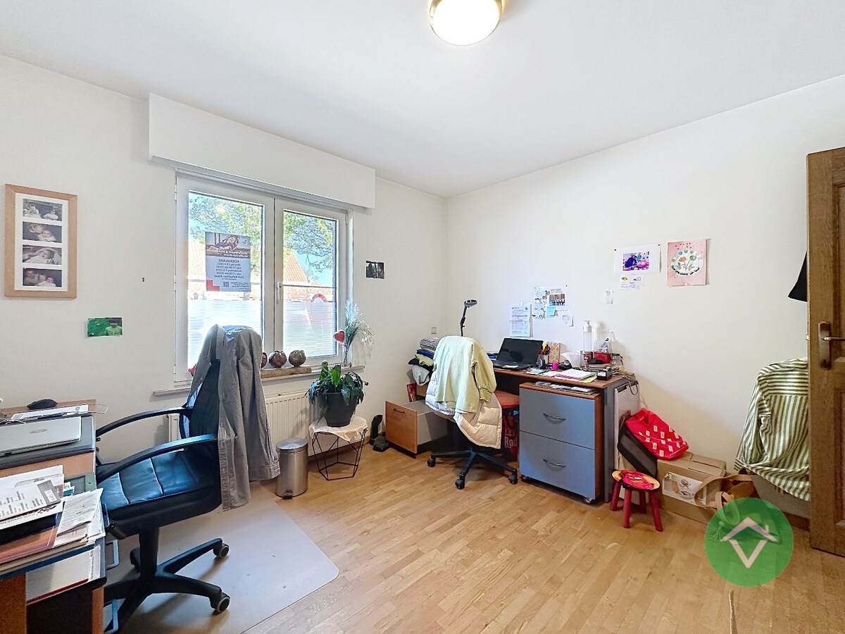 Ruime gezinswoning met dubbele garage in Koekelare 