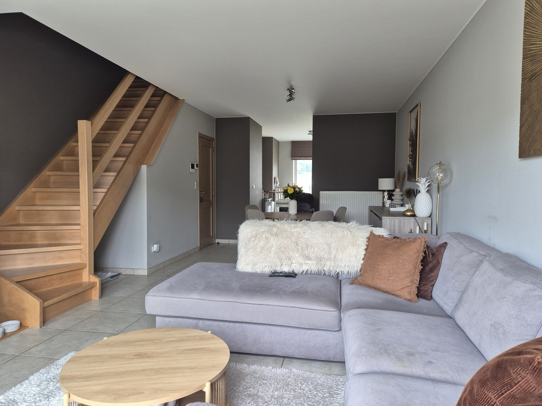 Duplex appartement met 2 slaapkamers en terras. 