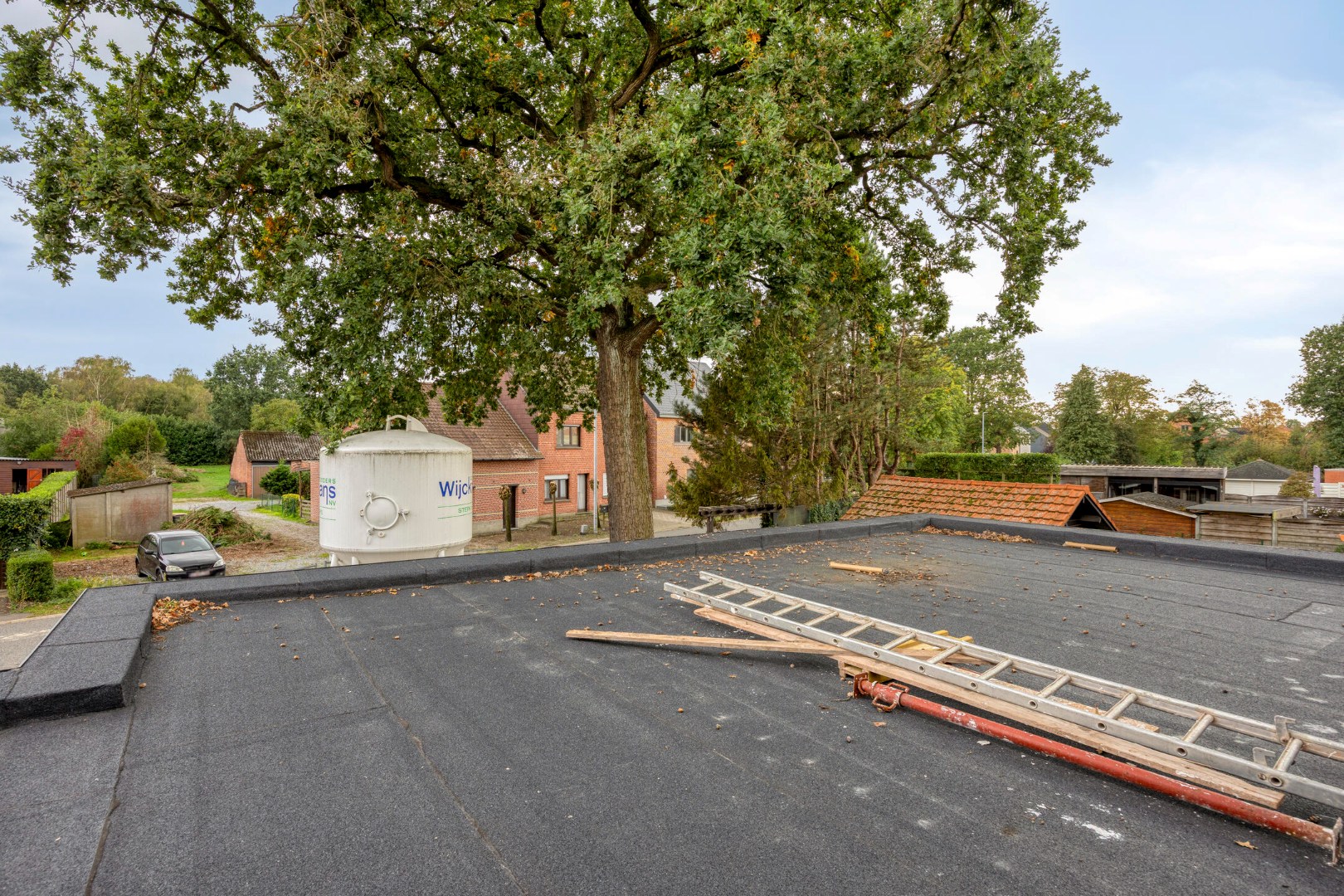 Duplex-appartement met 3 slpk. en ruim terras in Mol-Sluis 