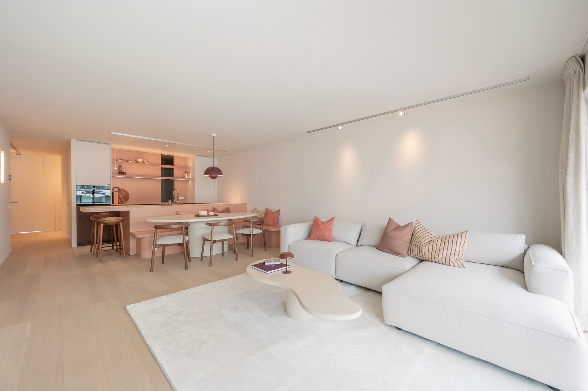 Luxueus gerenoveerd appartement op TOPlocatie in Knokke 