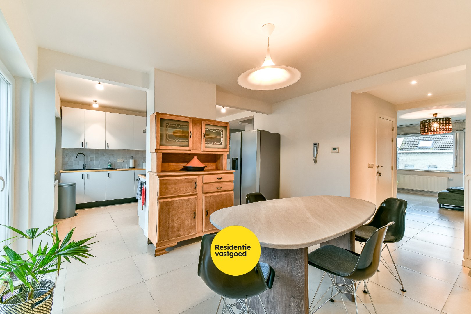 Instapklaar duplexappartement met 3 slaapkamers op rustige en centrale ligging te Lombardsijde 