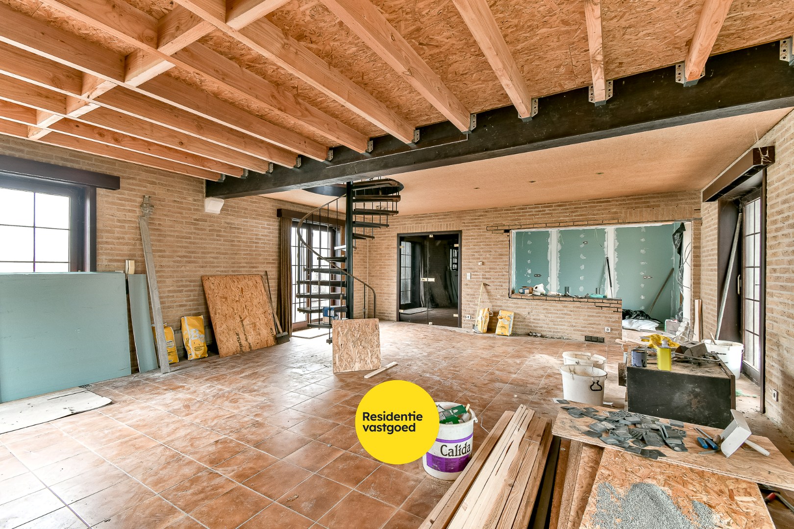 Prachtig landhuis op landelijke ligging te Leffinge. 