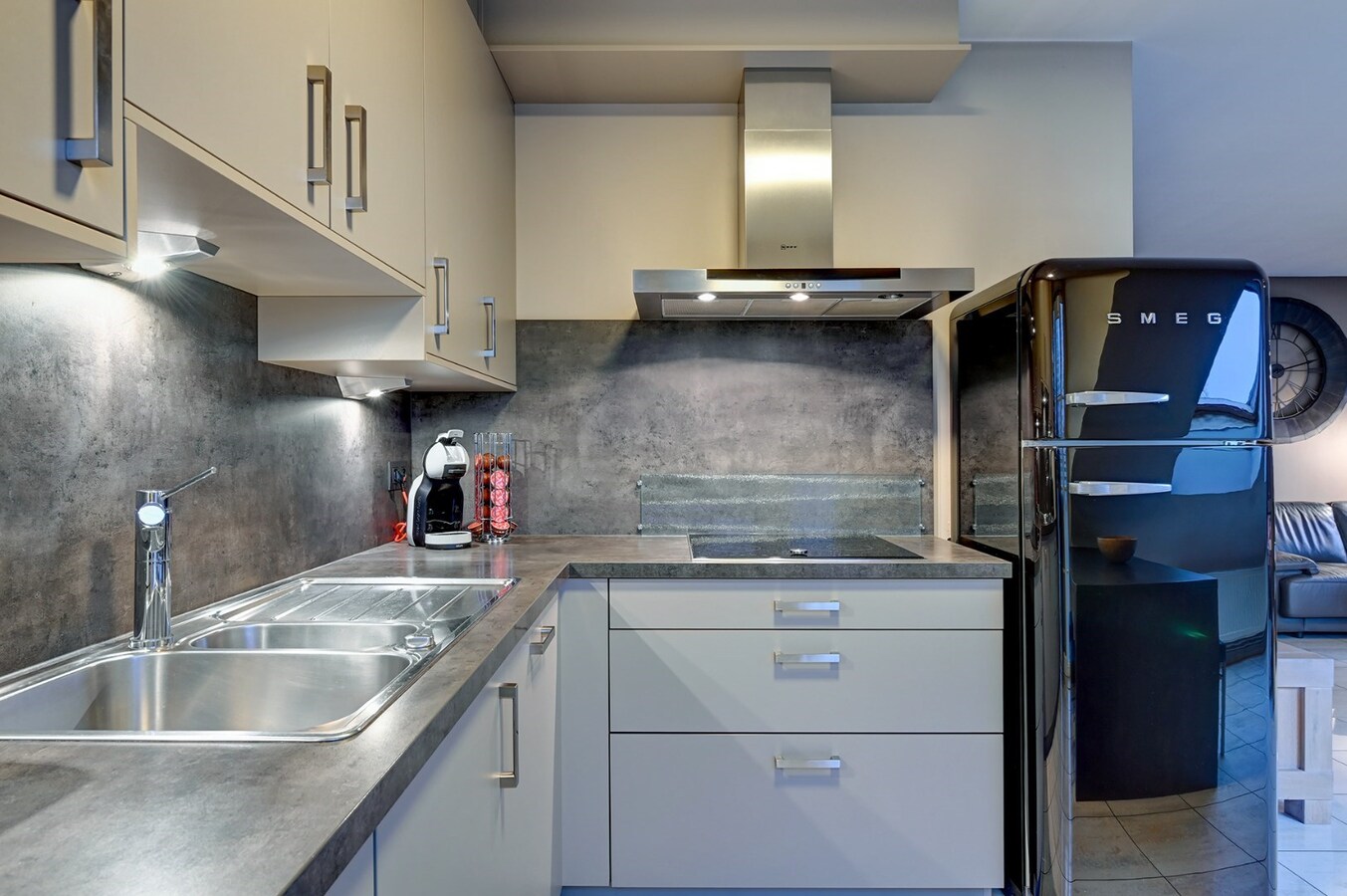 Heel ruim penthouse met privétuintje van 80 m² 