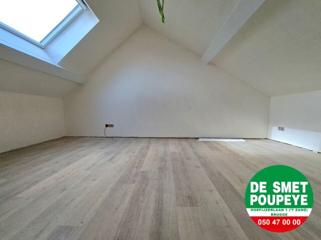 prachtig gerenoveerd duplex appartement 