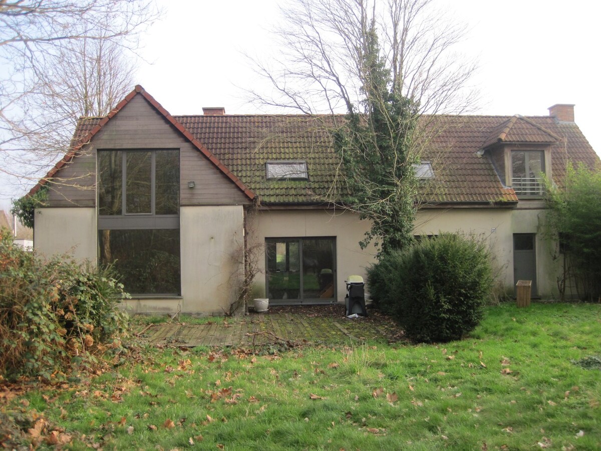 Ruim, landelijk wonen in t groene Melsen. 