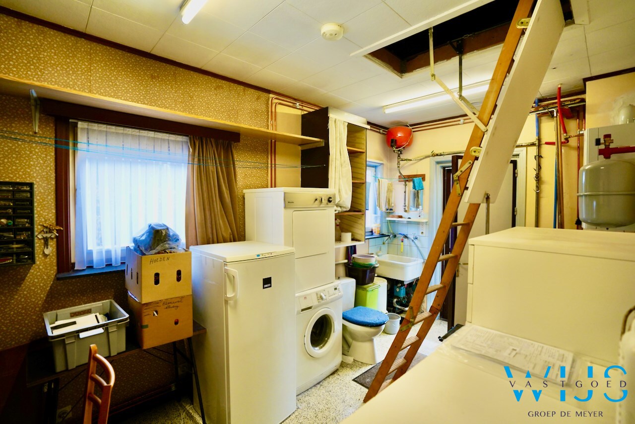 Alleenstaande bungalow op 793m² te Wippelgem ! 